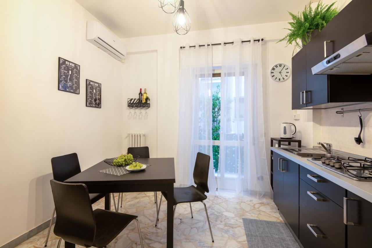 Puglia5Stars Stazione Centrale Umberto I Bari Exterior photo